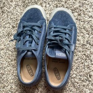 Keen Blue Sneakers Classic Low-Top Design